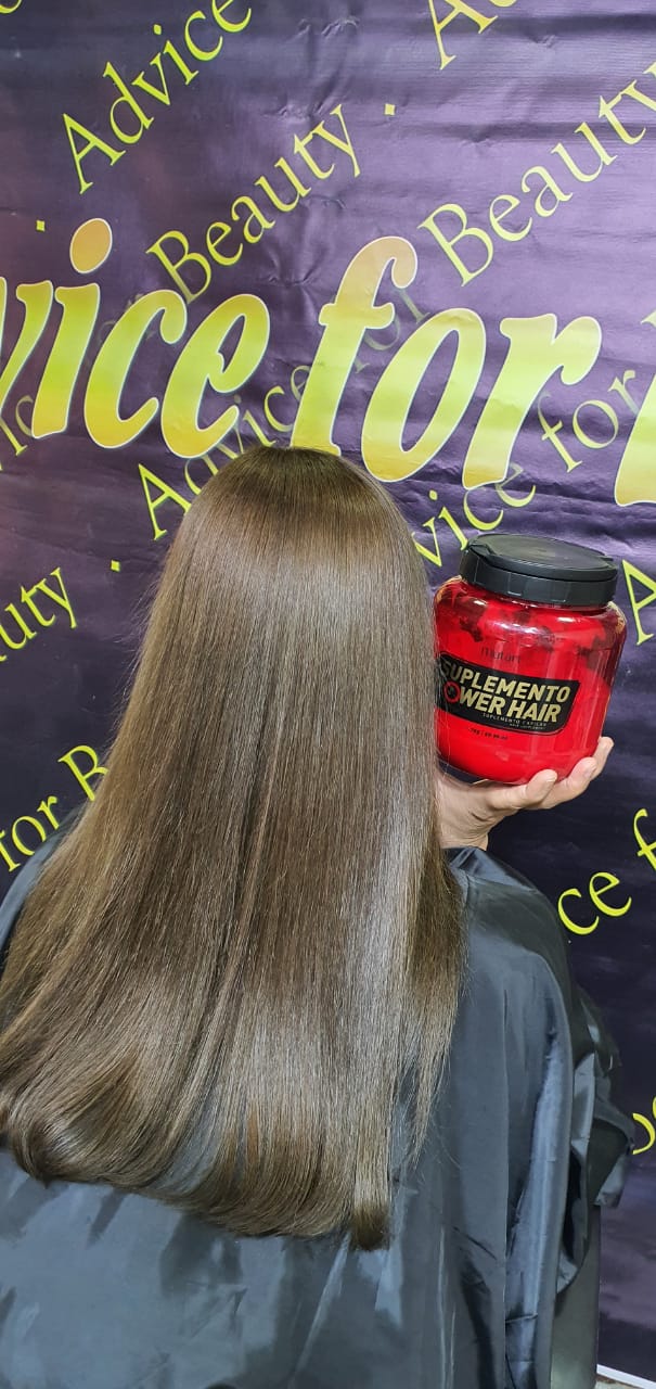 Supplement power Hair mask 1.7 kg with Brazilian keratin protein.